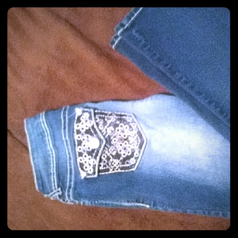 Wallflower size 3 jeans